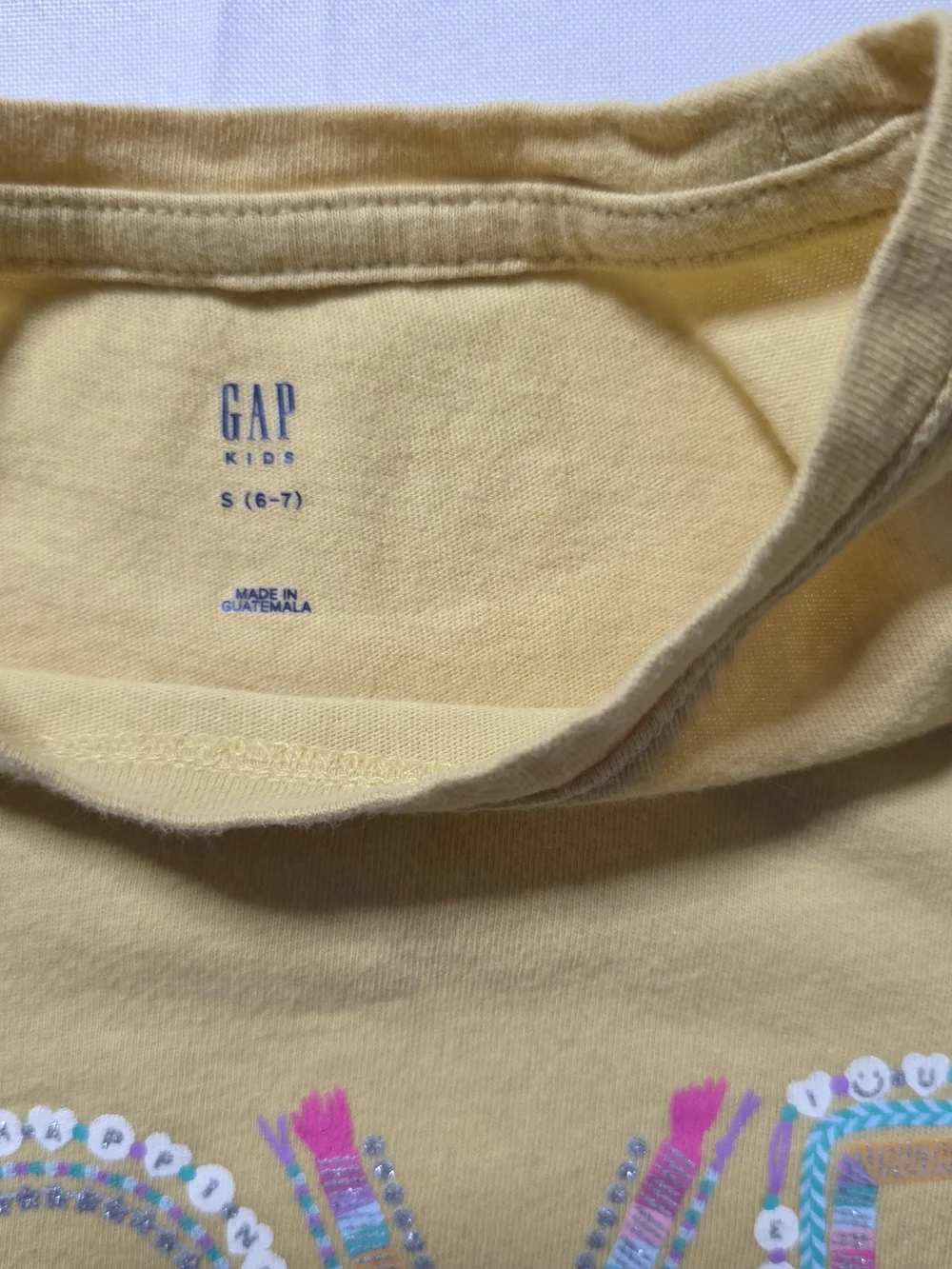 GAP soft yellow
